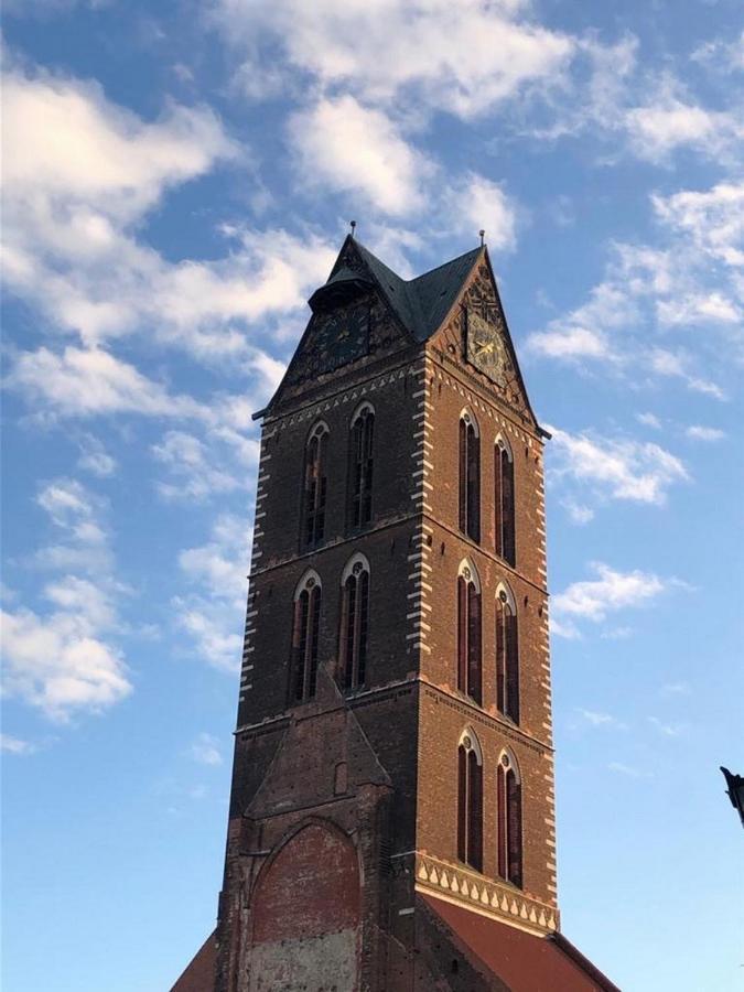 Altstadtloft Im Herzen Wismars - Abc303 By AbcWißmar Kültér fotó